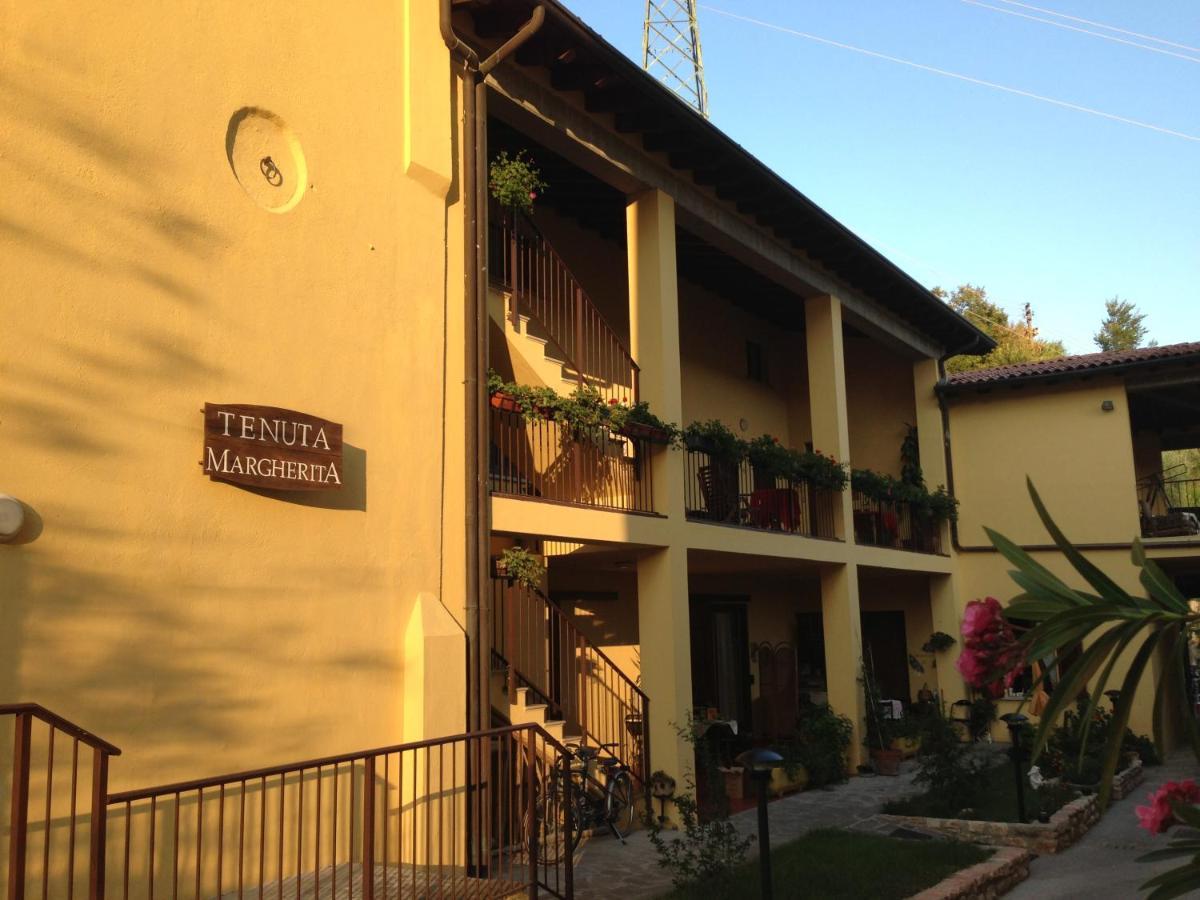 Tenuta Margherita Pensionat Salò Exteriör bild