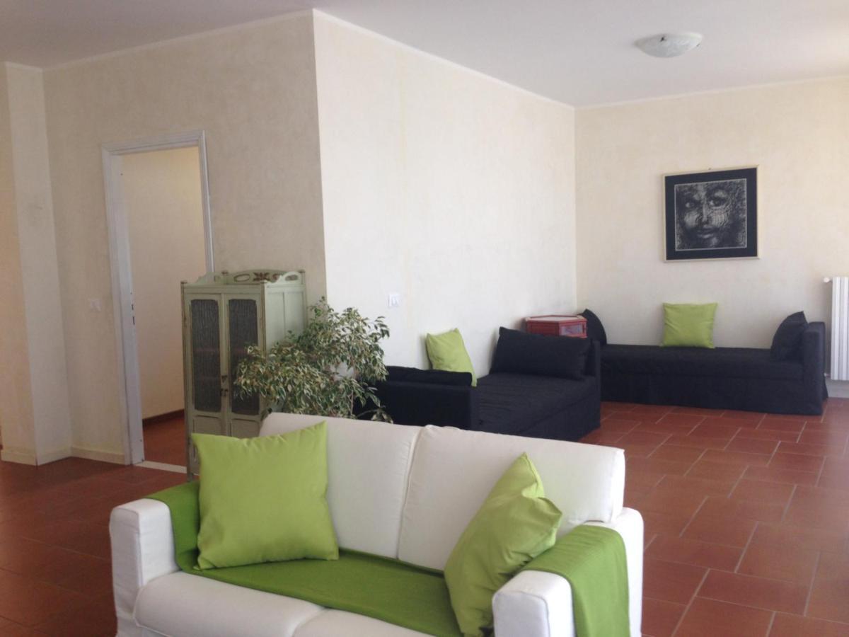 Tenuta Margherita Pensionat Salò Exteriör bild